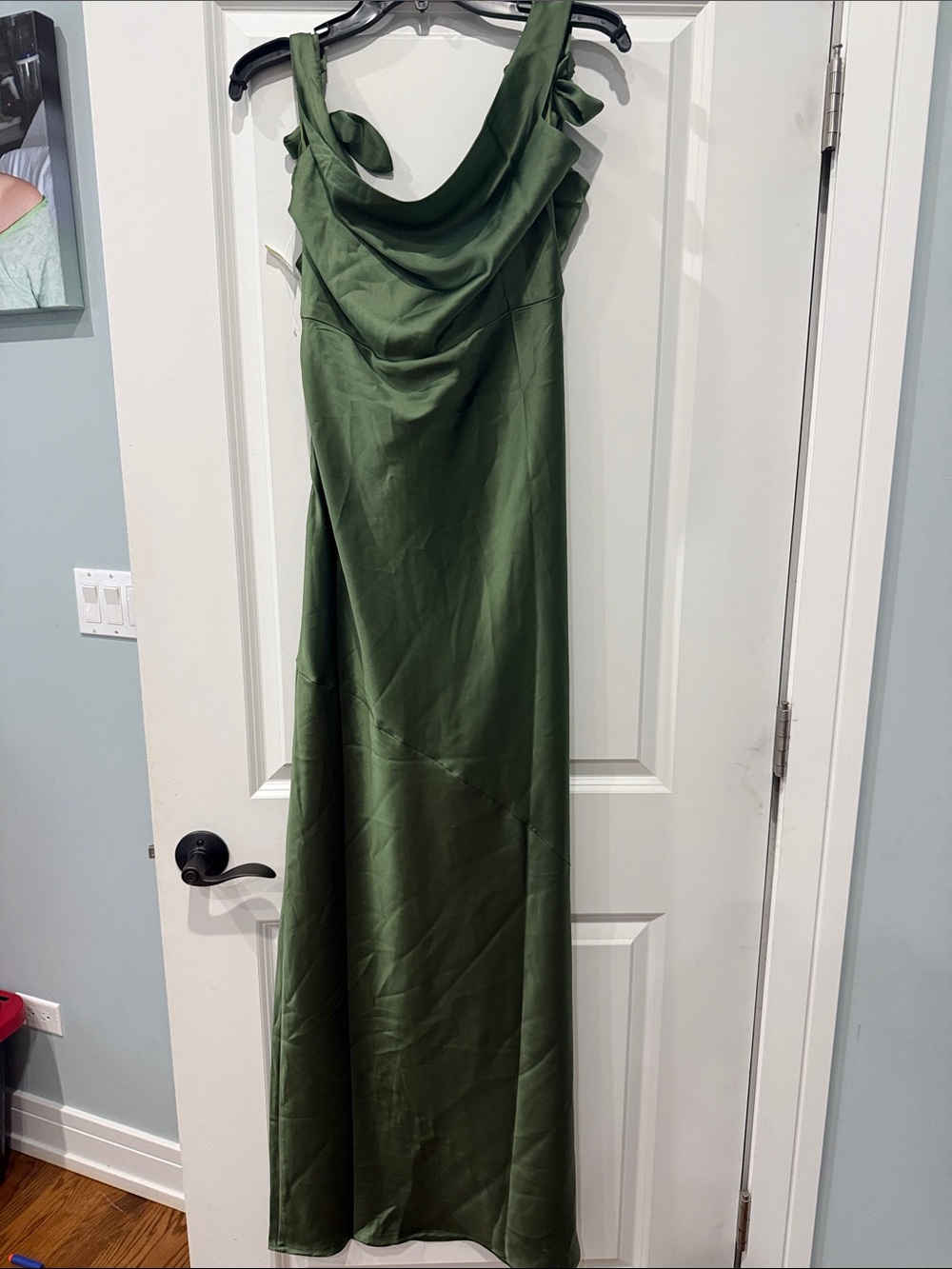 Petal & Pup Selma One-Shoulder Satin Gown - Picture 7 of 9